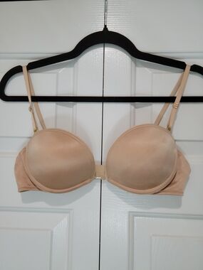 Victoria's Secret Very Sexy 100 Ways Convertible Push-Up Bra In Nude